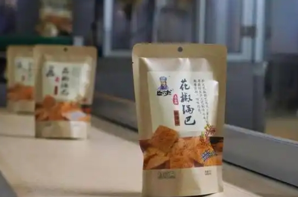 半個月接單500多萬袋，一年賣出3個多億——小鍋巴“襄”飄全國